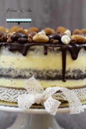 Maková torta bez múky s čokoládovou polevou